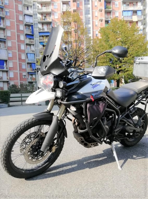 Triumph XC 800 – Cupolino Predator