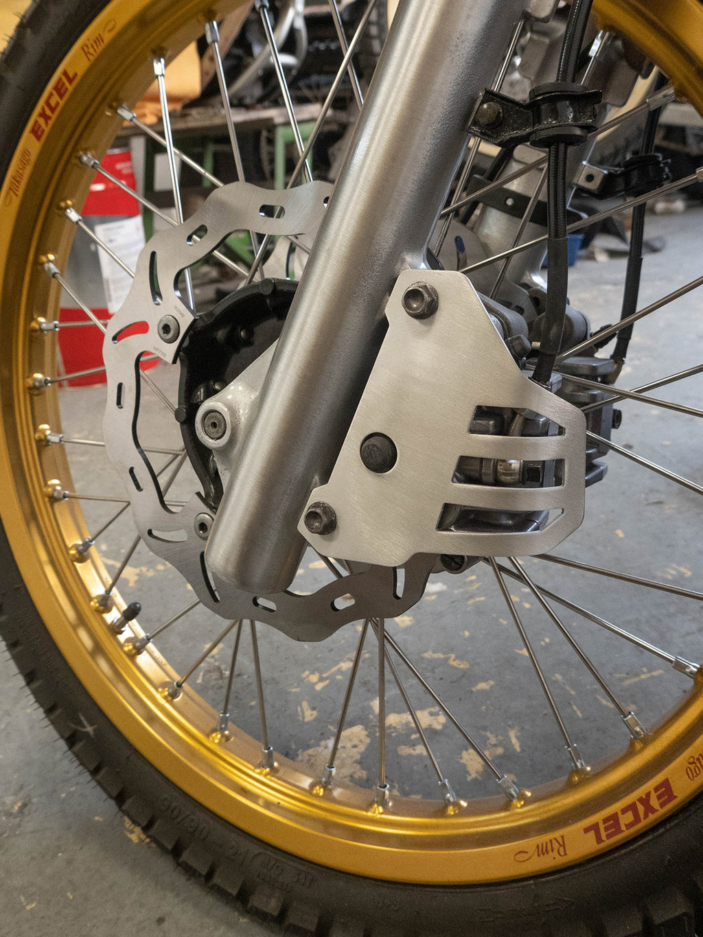 Honda Transalp 600/650/700 ’97–’13 – Set protezioni pinze anteriori