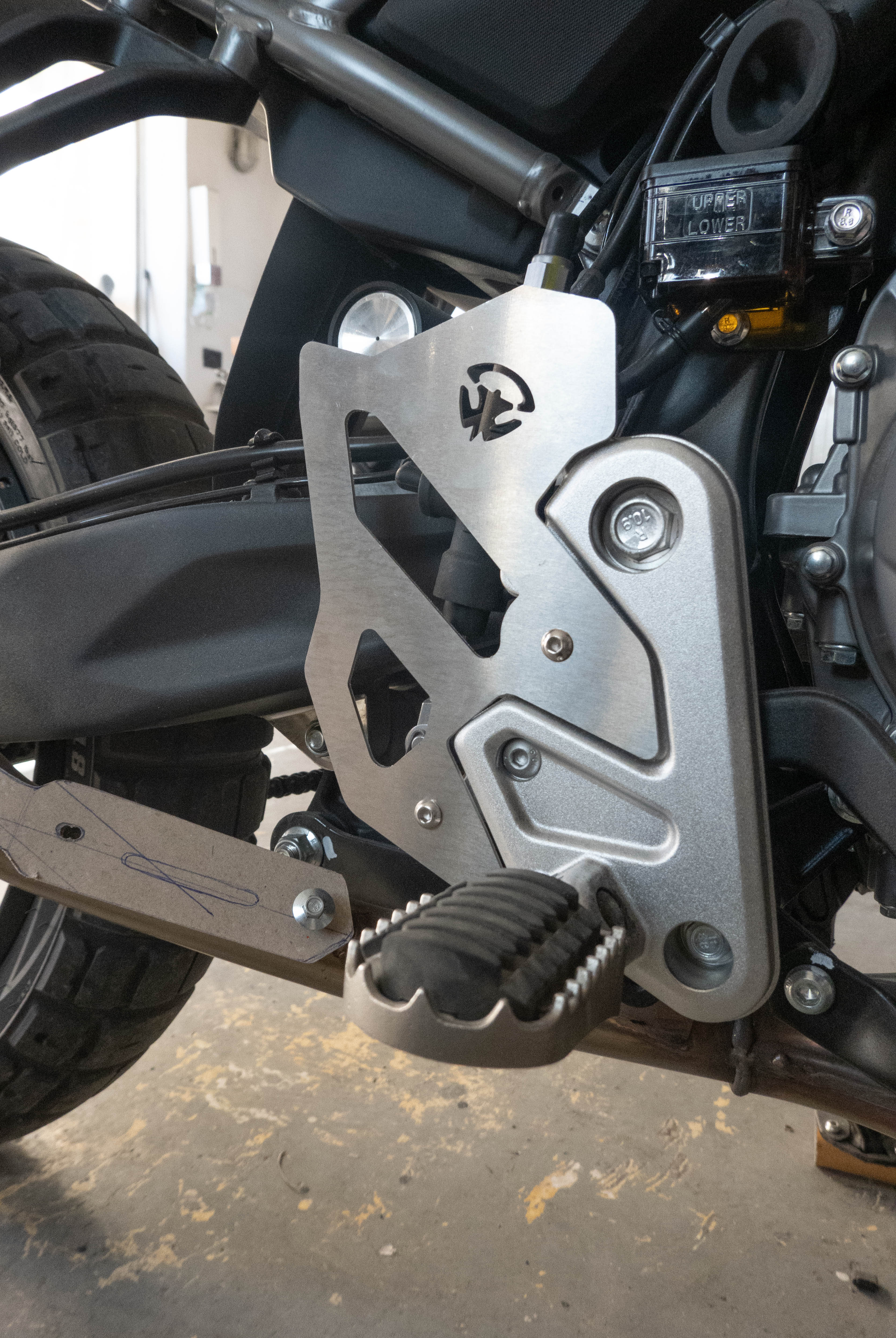 CF Moto 450 MT – Paratacchi