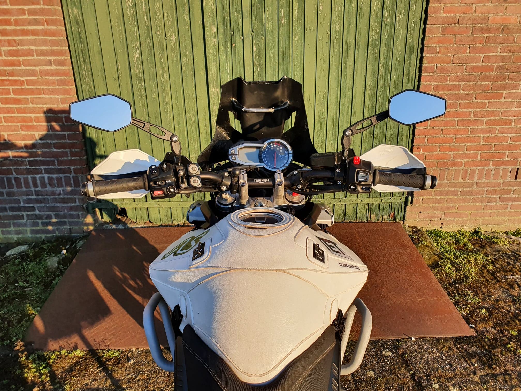 TRIUMPH XC 800  – cupolino rally