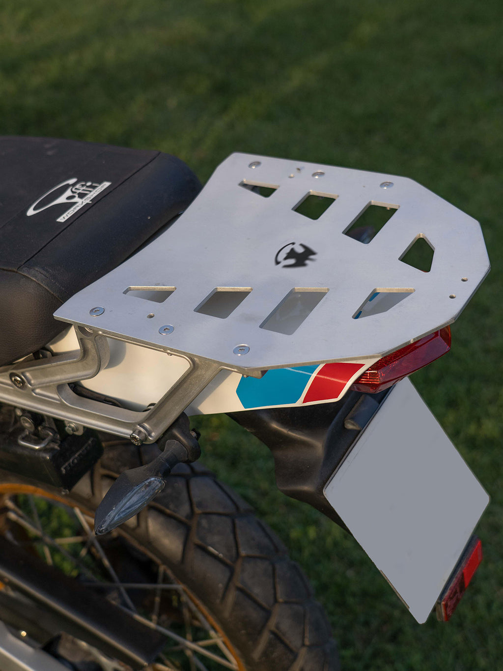 Honda Transalp XL 600 V ’87–’99 – Piastra portapacchi Slim