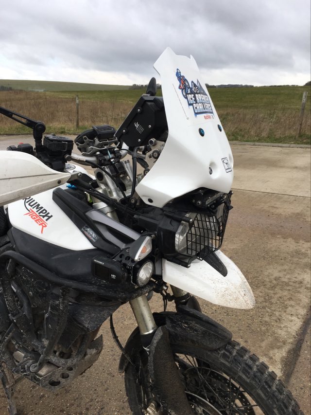 TRIUMPH XC 800  – cupolino rally