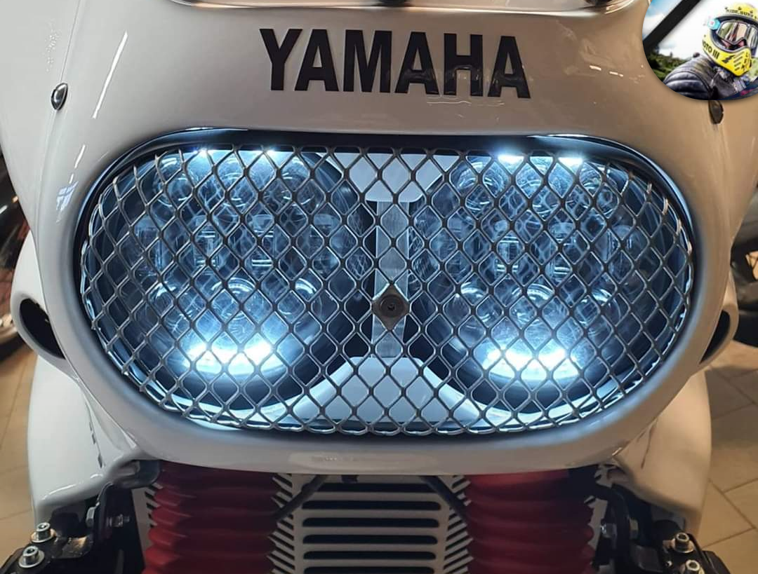 YAMAHA XTZ 750/ 660 Griglia protezione faro