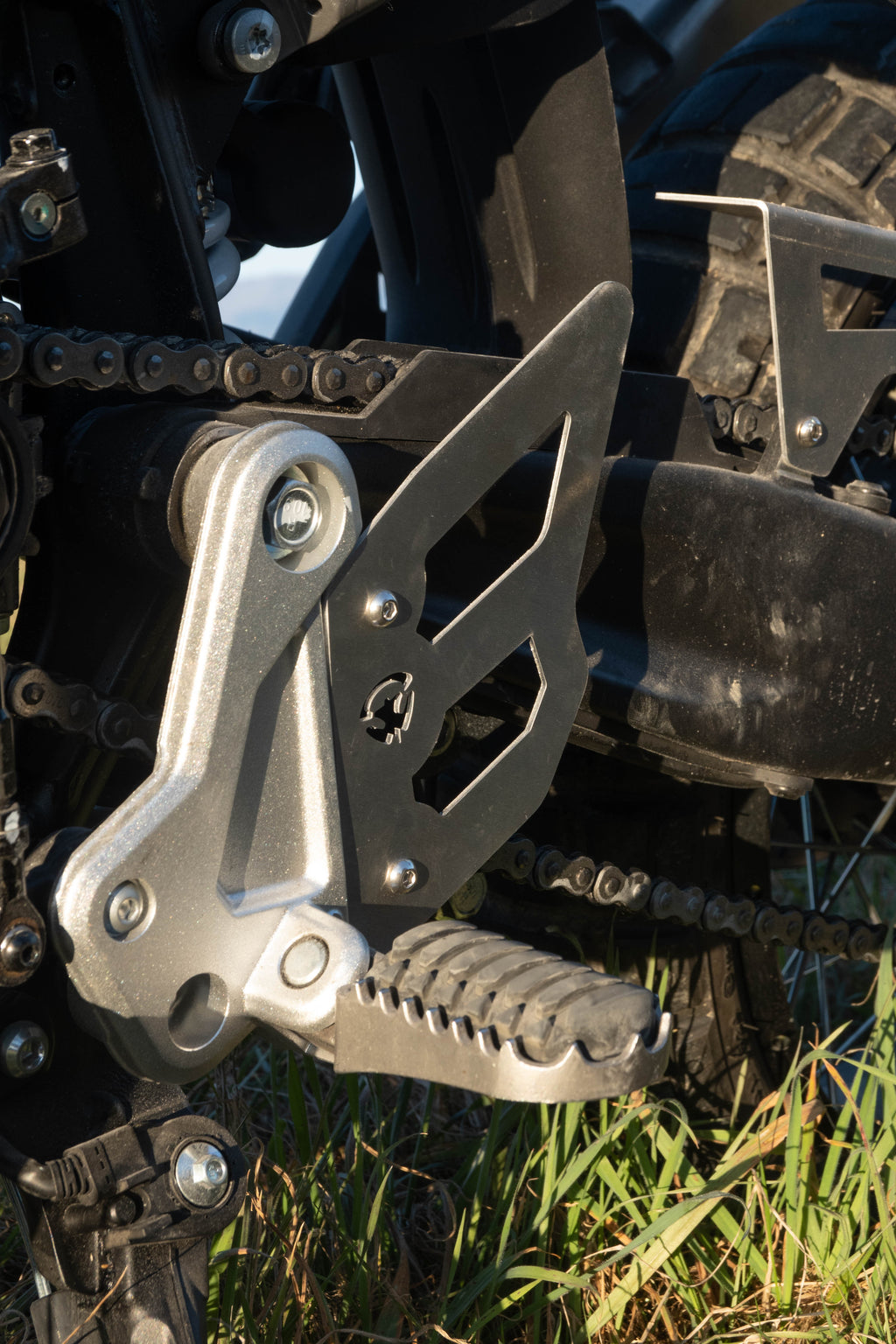 CF Moto 450 MT – Paratacchi