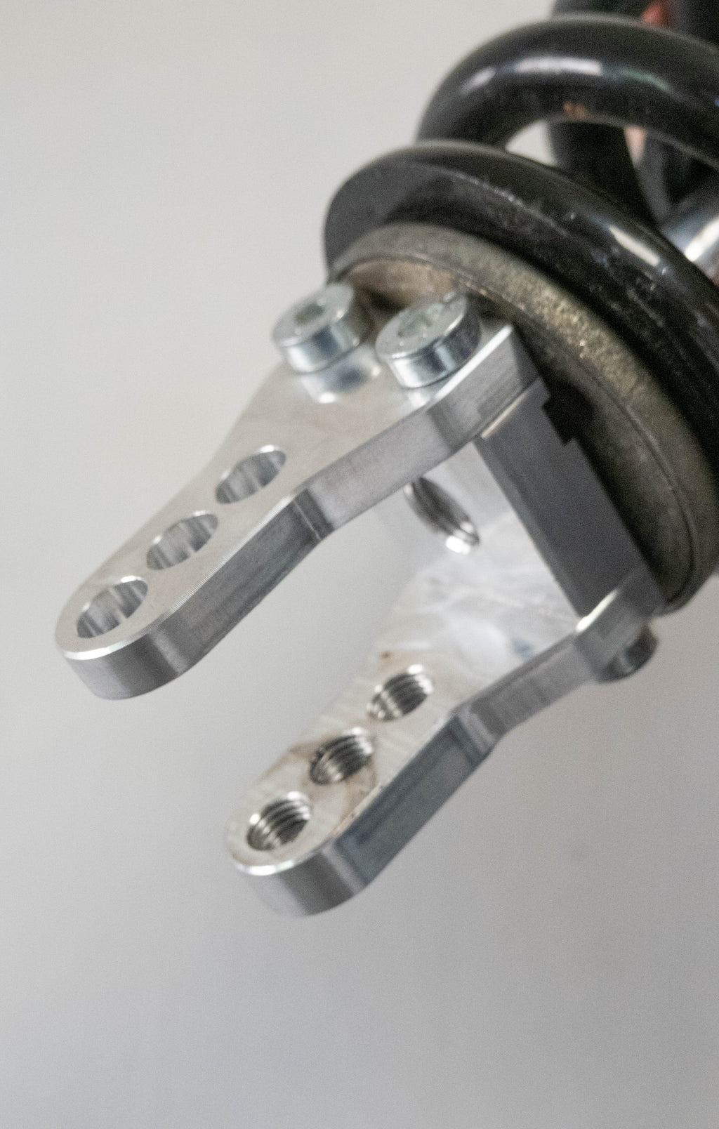 Honda Dominator NX 650 ’88–’95 – Kit Rialzo Sospensione