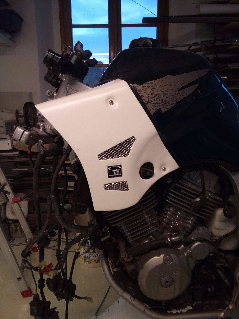 Honda Transalp XL 600 V ’87–’99 – Fianchetti Laterali