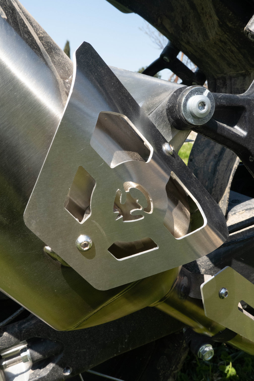 CF MOTO 450 MT –  protezioni scarico