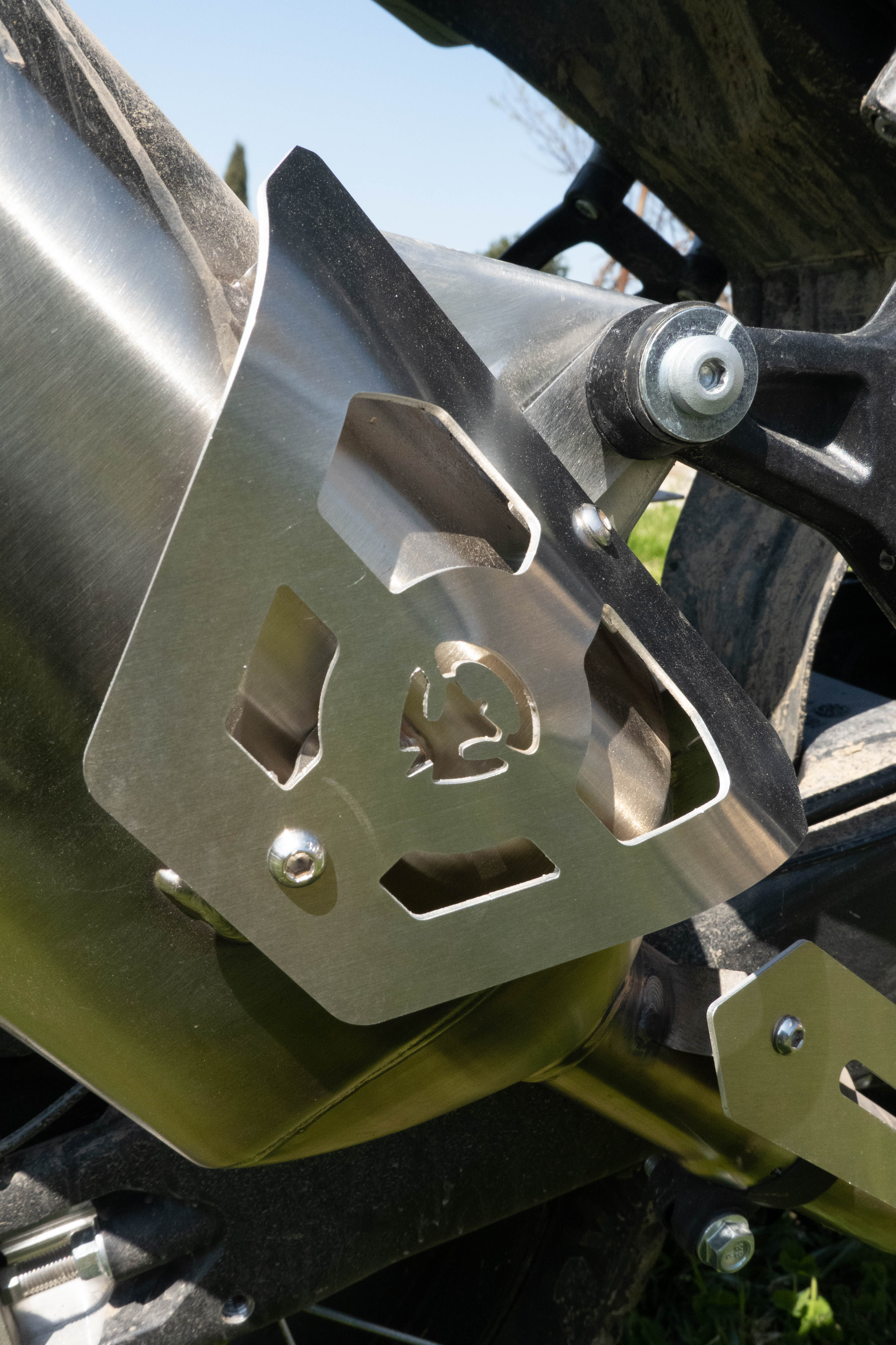 CF MOTO 450 MT –  protezioni scarico