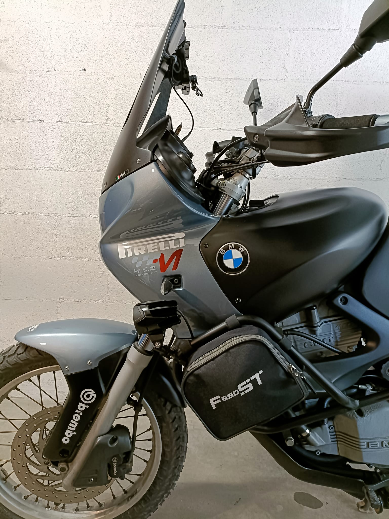 BMW Funduro 650 ST – Cupolino Predator