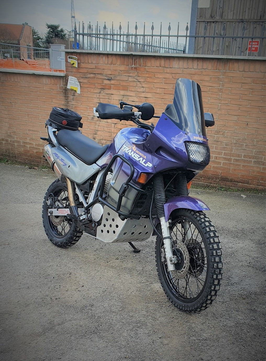 HONDA TRANSALP  XL 600 V '94–'99 – Griglia protezione faro
