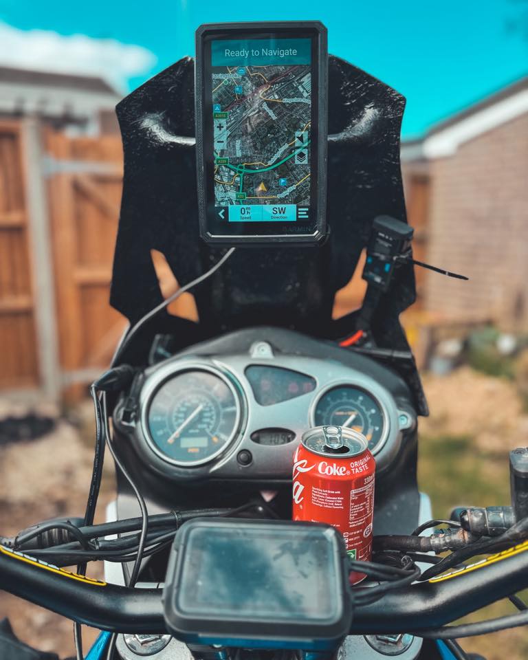 Bmw f650 gs 00 - 03 Cupolino Predator ( tre fori )