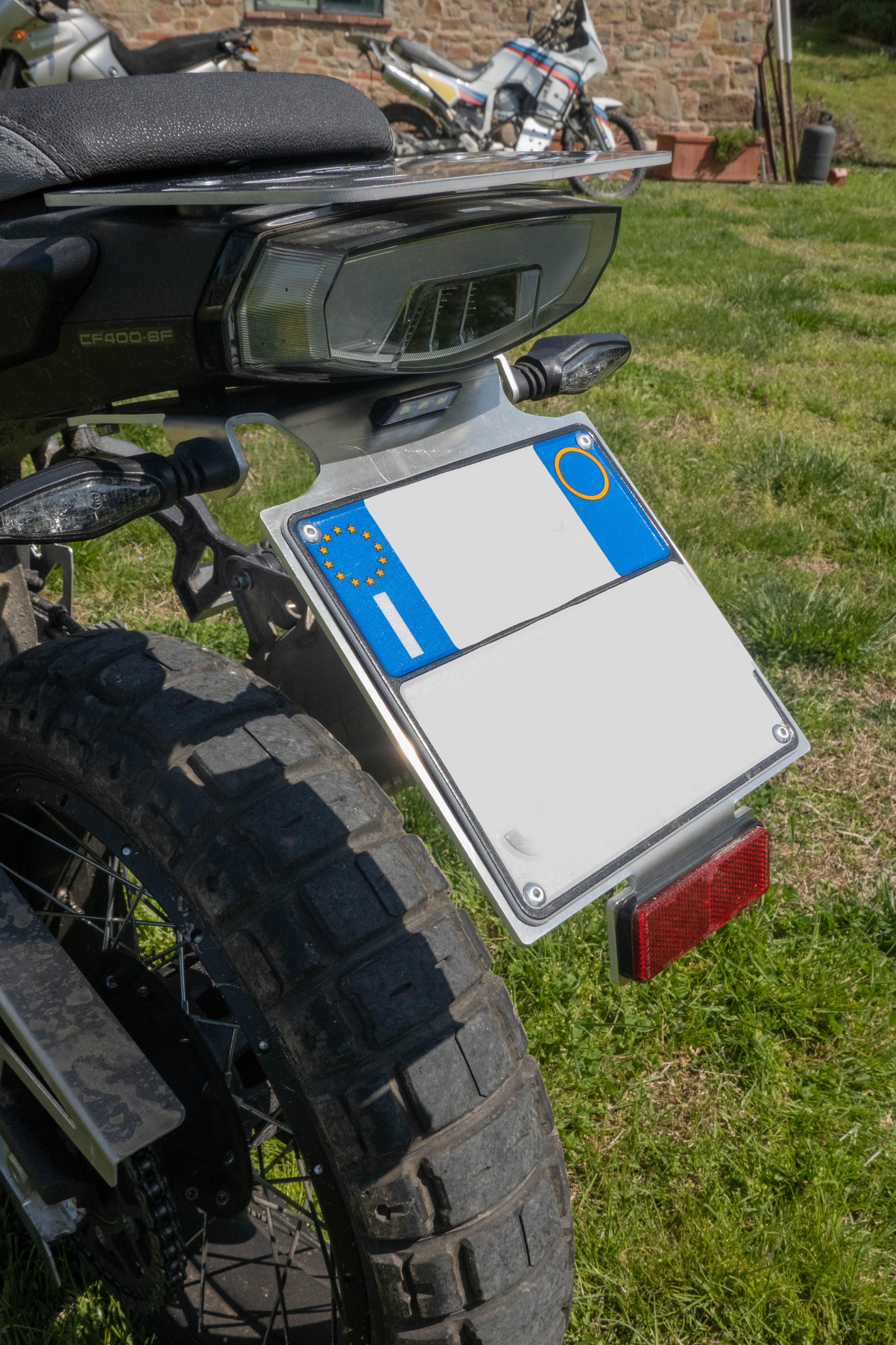 CF MOTO 450 MT –  porta targa 4 mm ALU