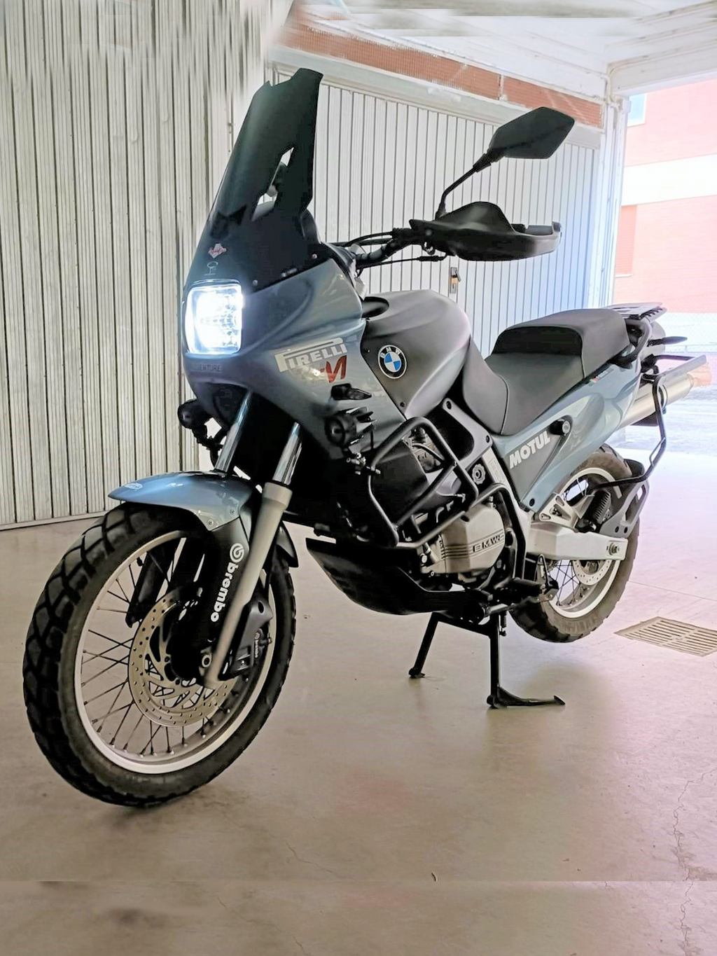 BMW Funduro 650 ST – Cupolino Predator