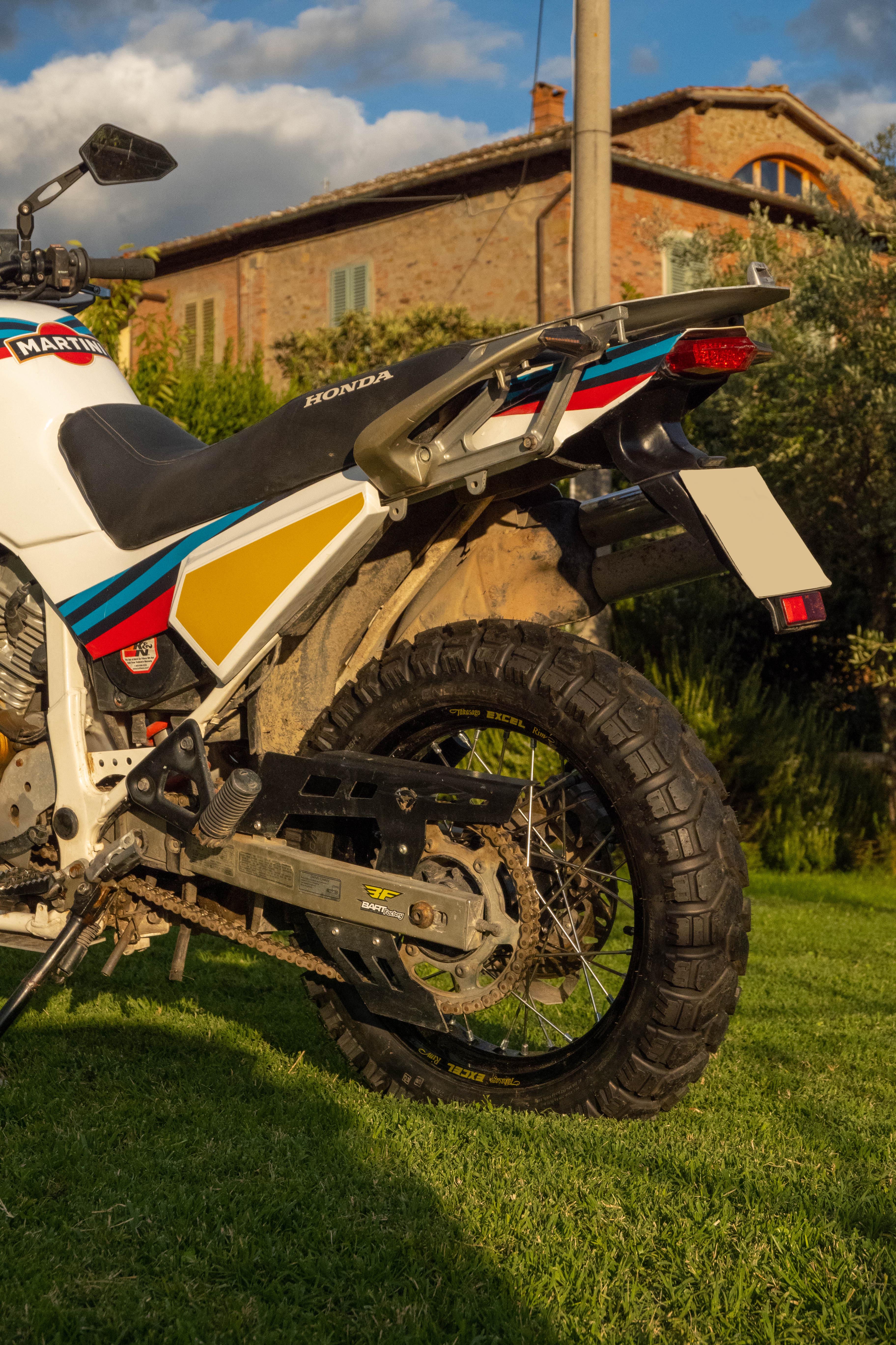 Honda Transalp XL 600 V ’87–’99 – Codino Posteriore
