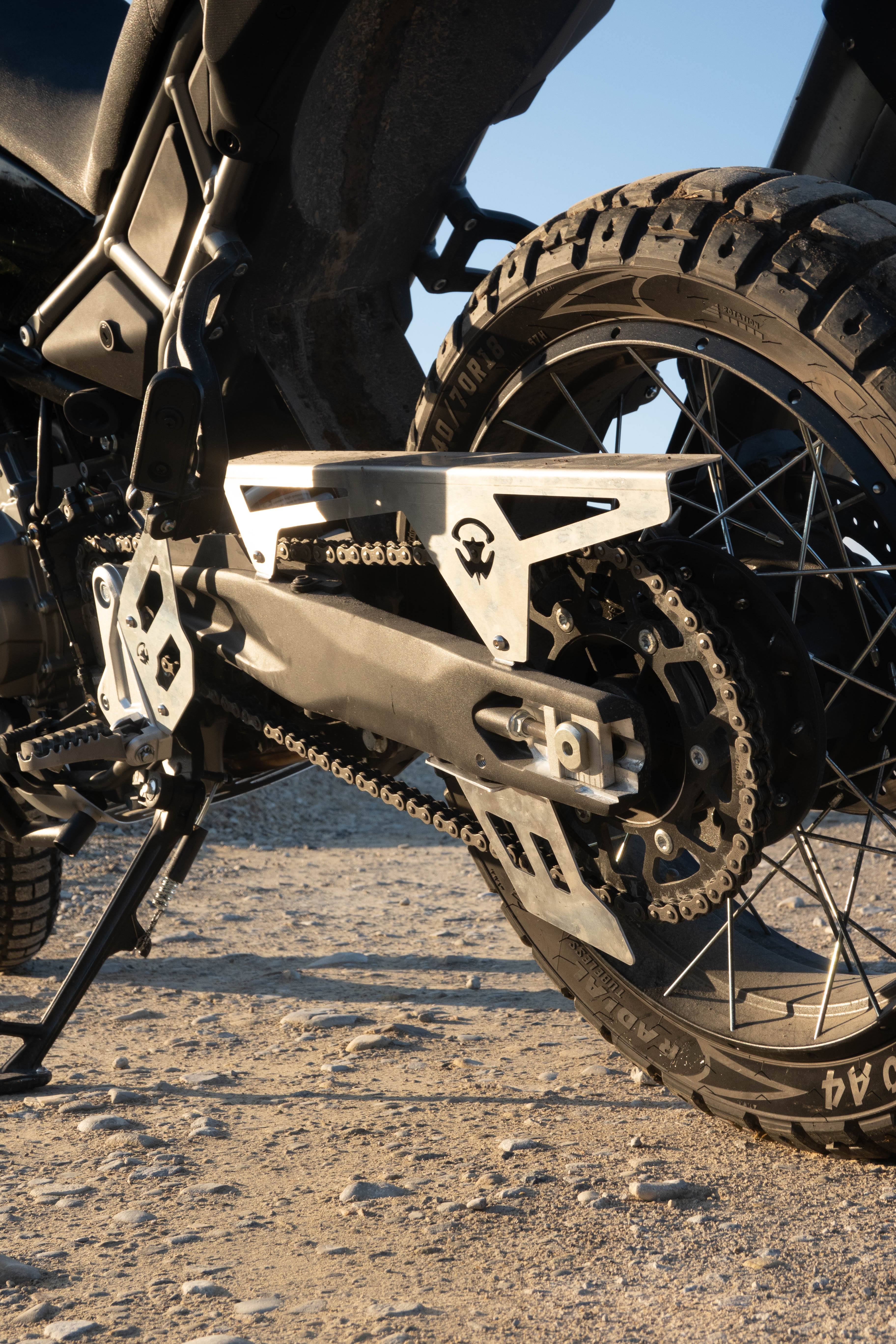 CF MOTO 450 MT –  Carter catena SET