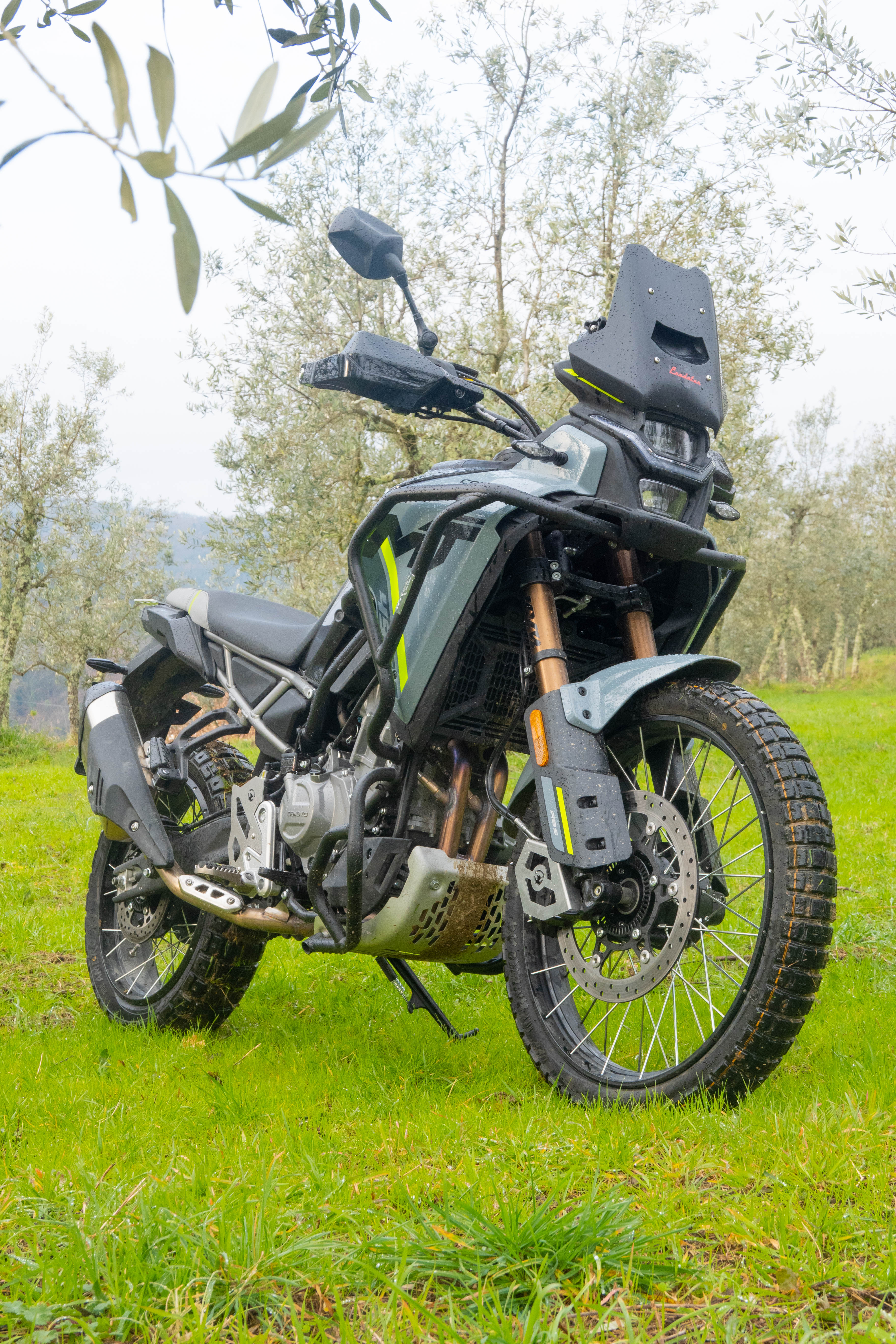 CF MOTO 450 MT Cupolino  predator