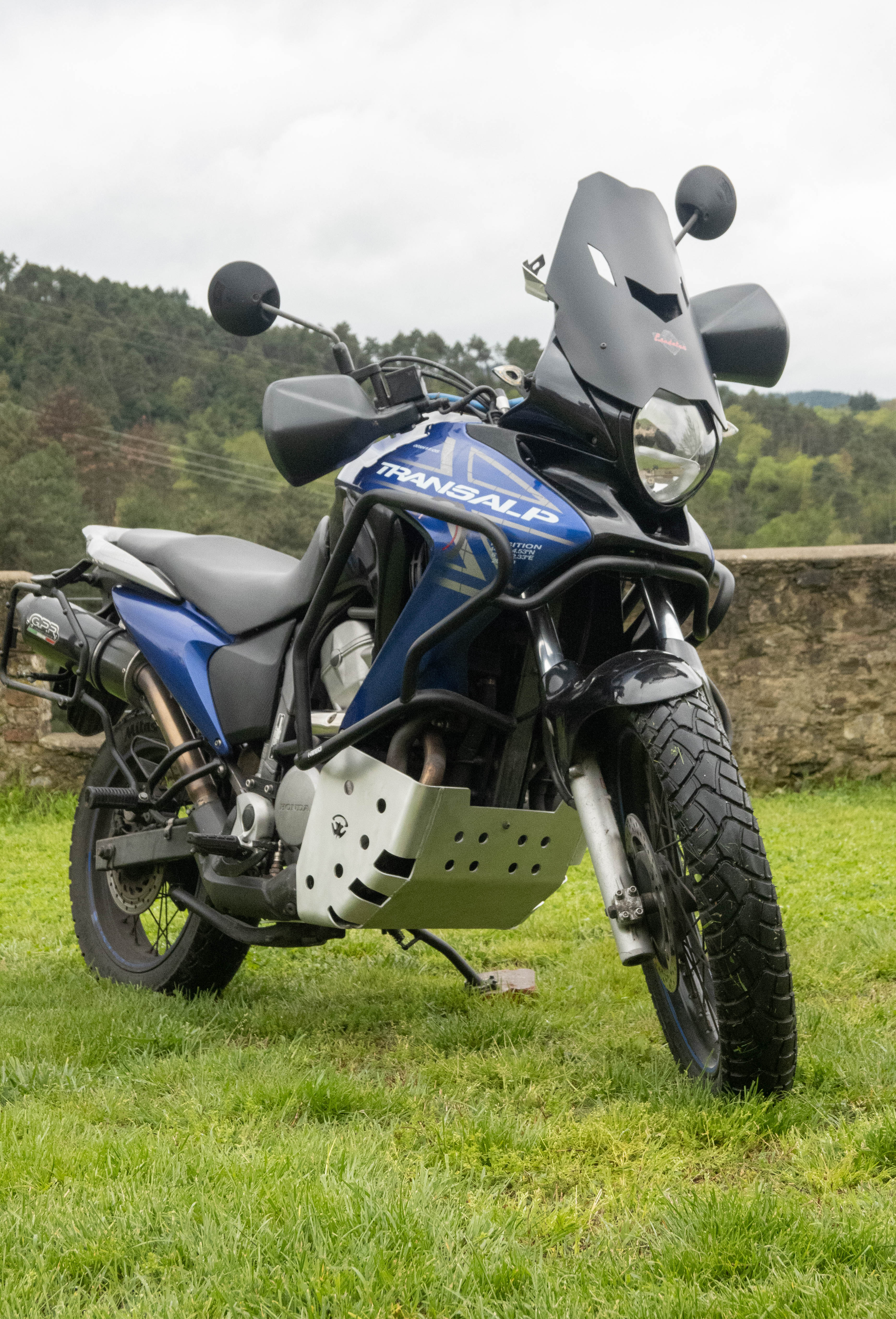 Honda Transalp  XL 700 V ’07–’13 – Cupolino Predator