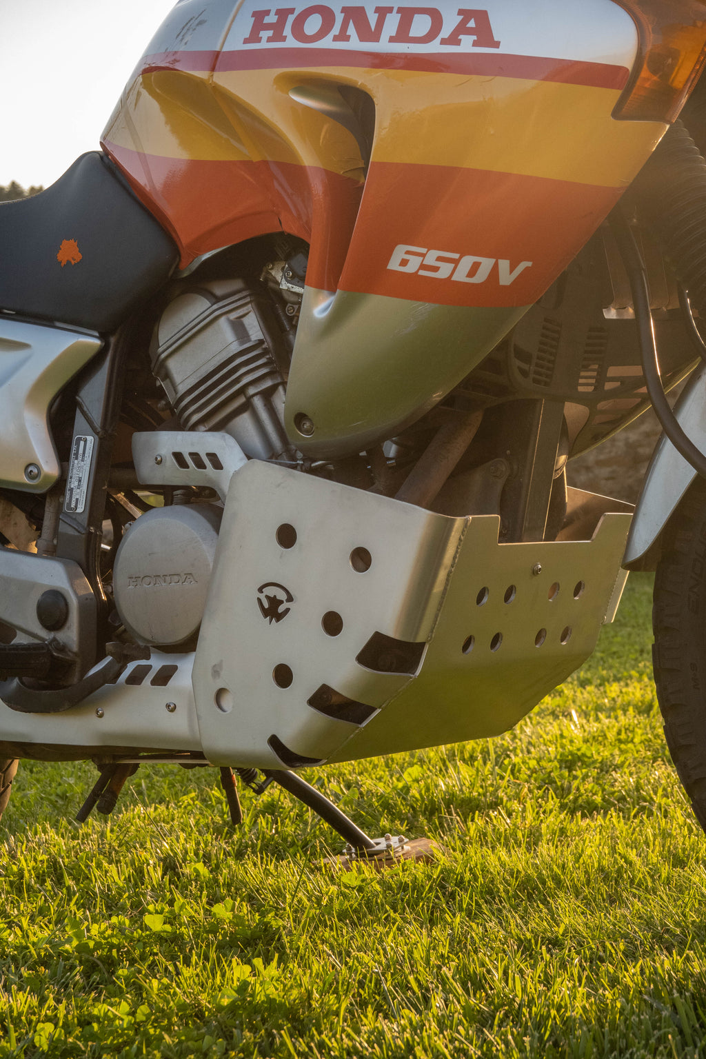 Honda Transalp XL 650 V ’00–’06 – Paracoppa 4 mm in Alluminio e Protezione Motore