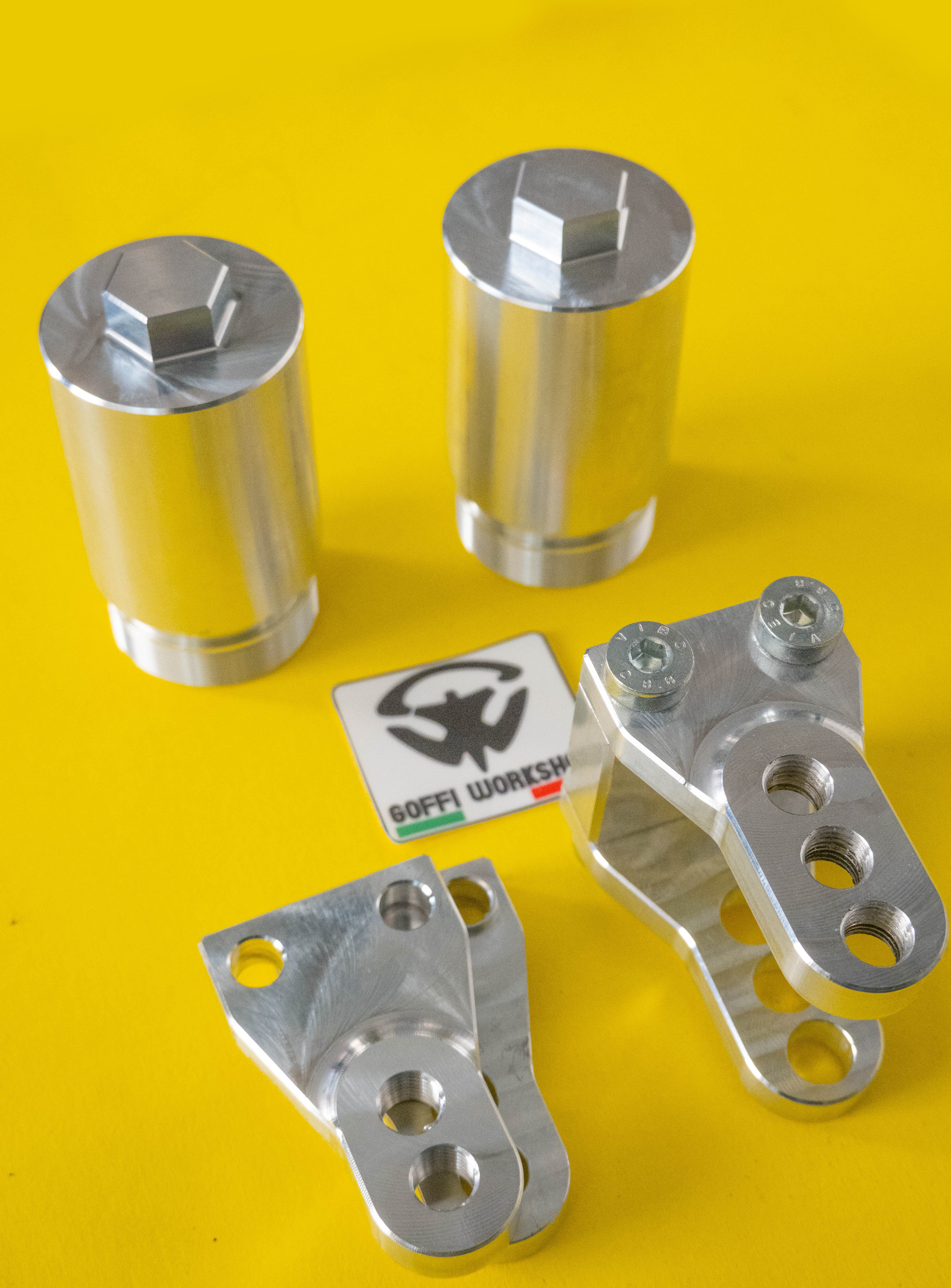 Honda Africa Twin XRV 650/750 ’88 –’03 – Kit Rialzo Sospensione