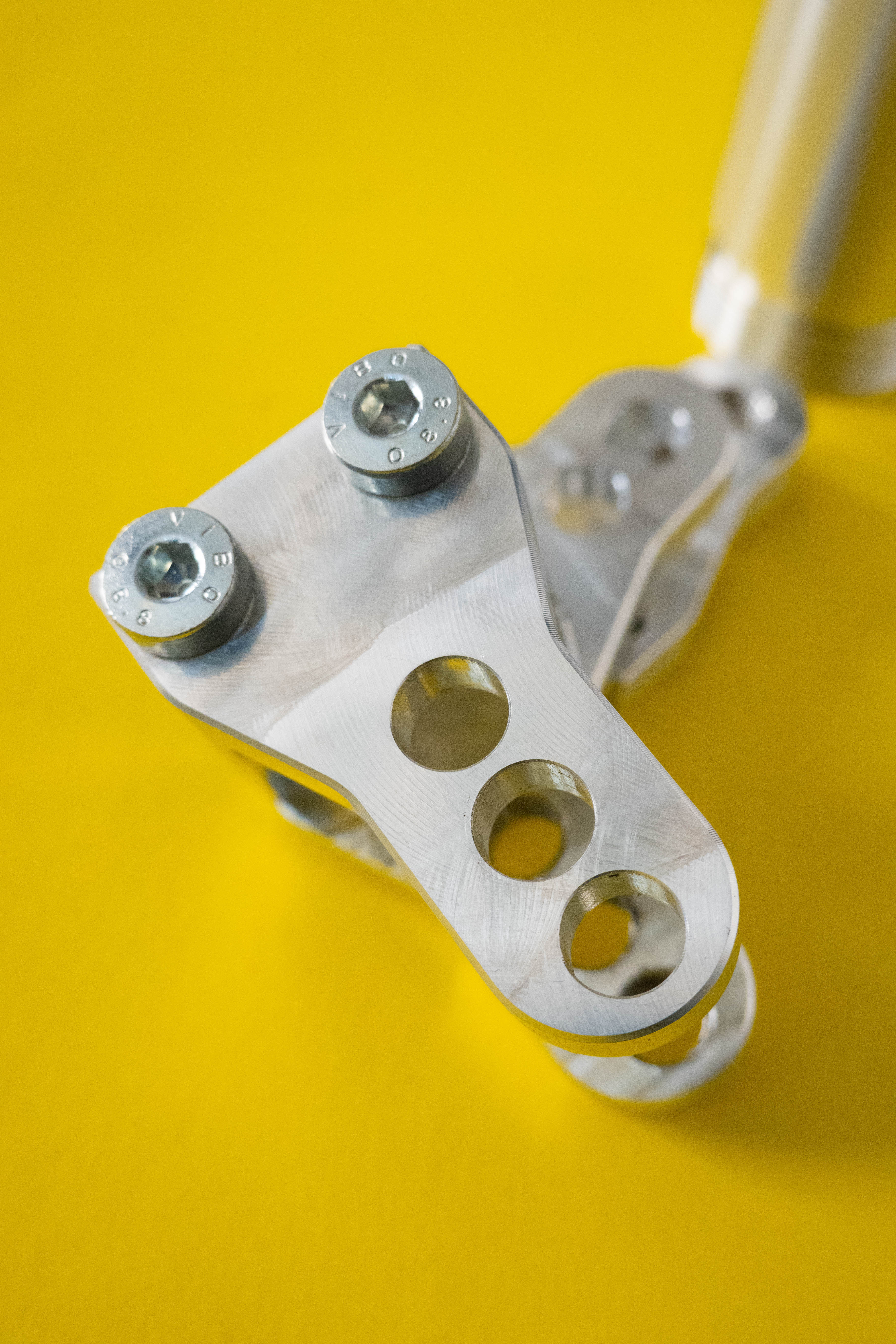 Honda Transalp 600/650/700 ’87–’13 – Kit Rialzo Sospensione