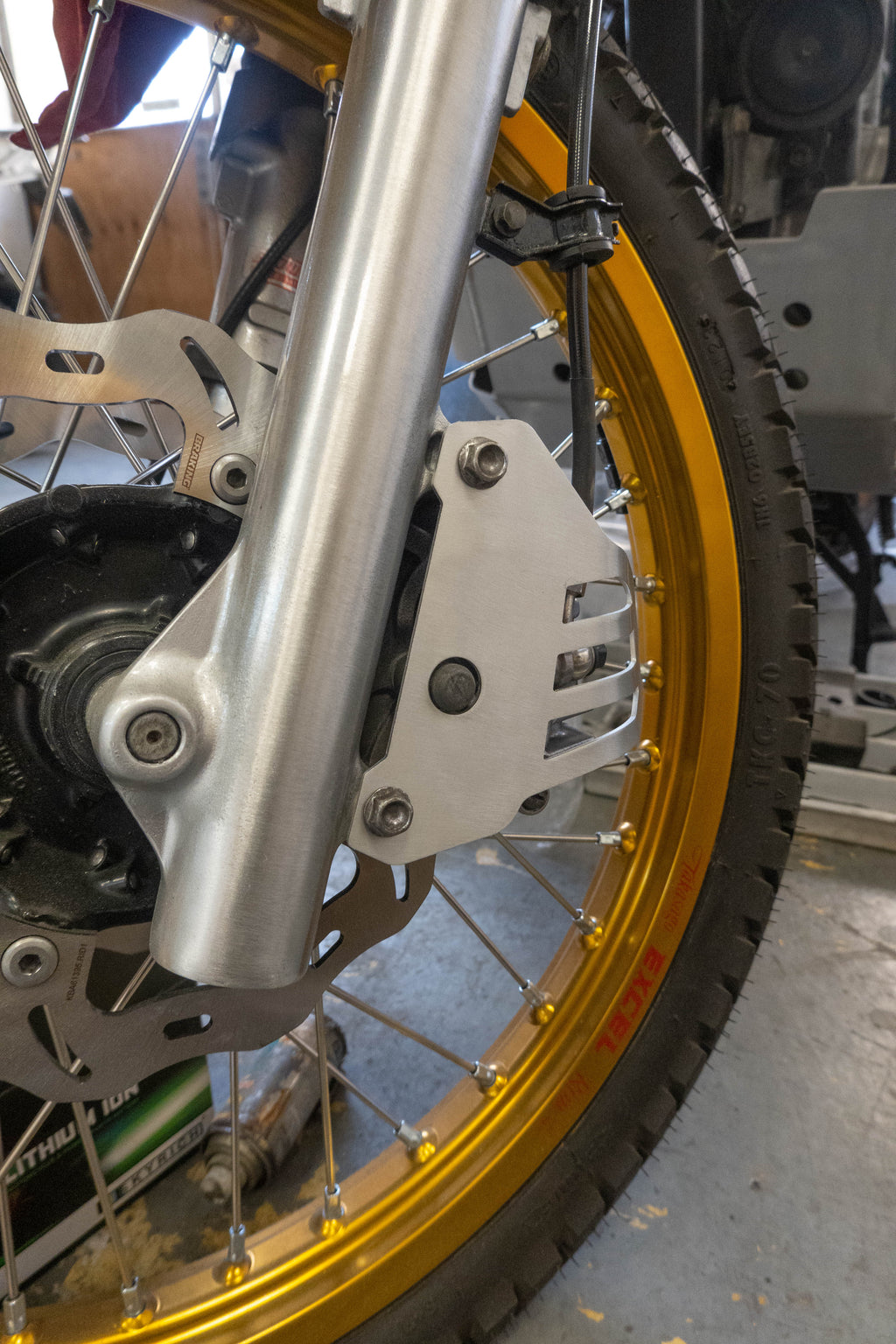 Honda Transalp 600/650/700 ’97–’13 – Set protezioni pinze anteriori