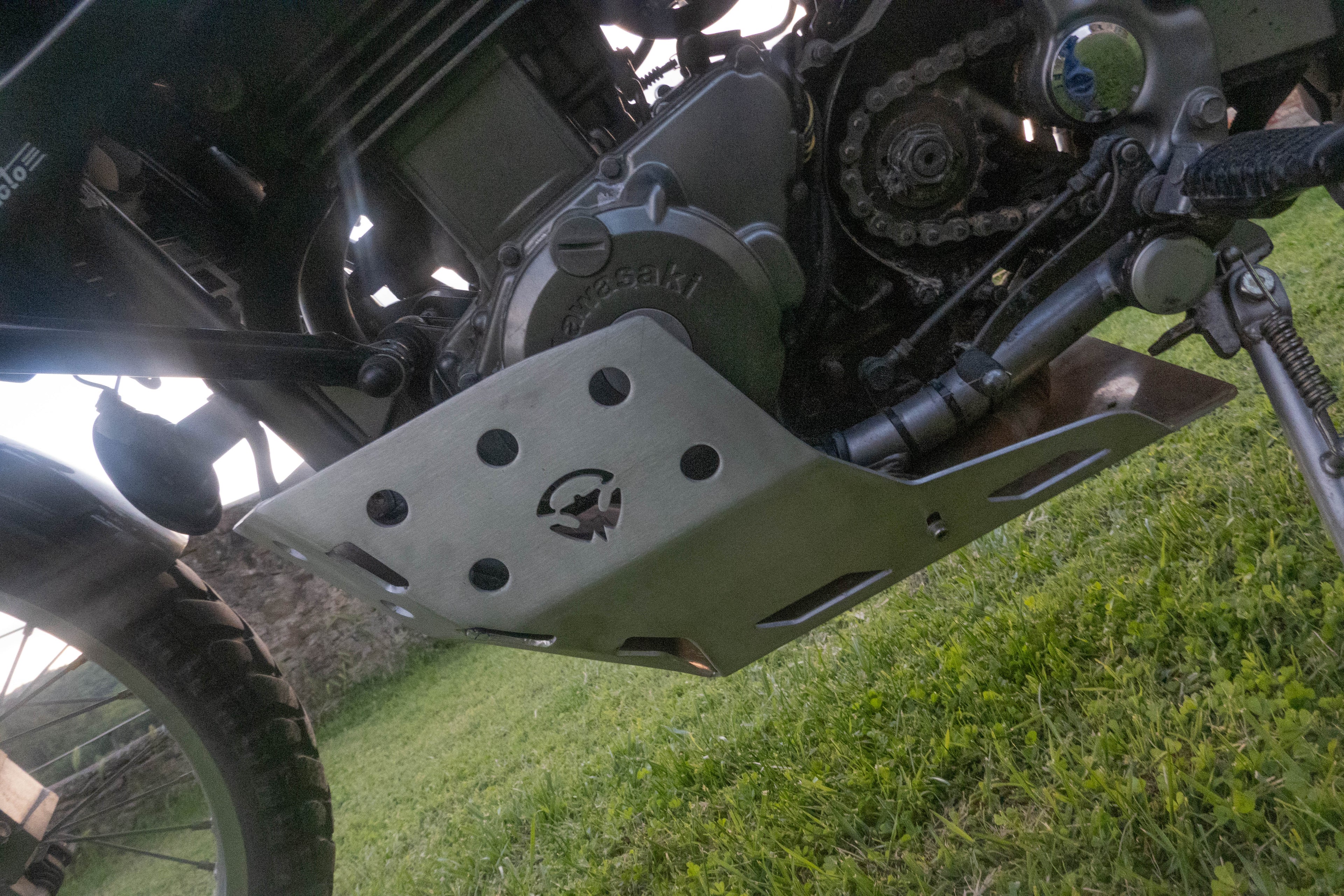Kawasaki KLE 500 ’91–’07 – Paracoppa 4 mm alluminio - protezione motore
