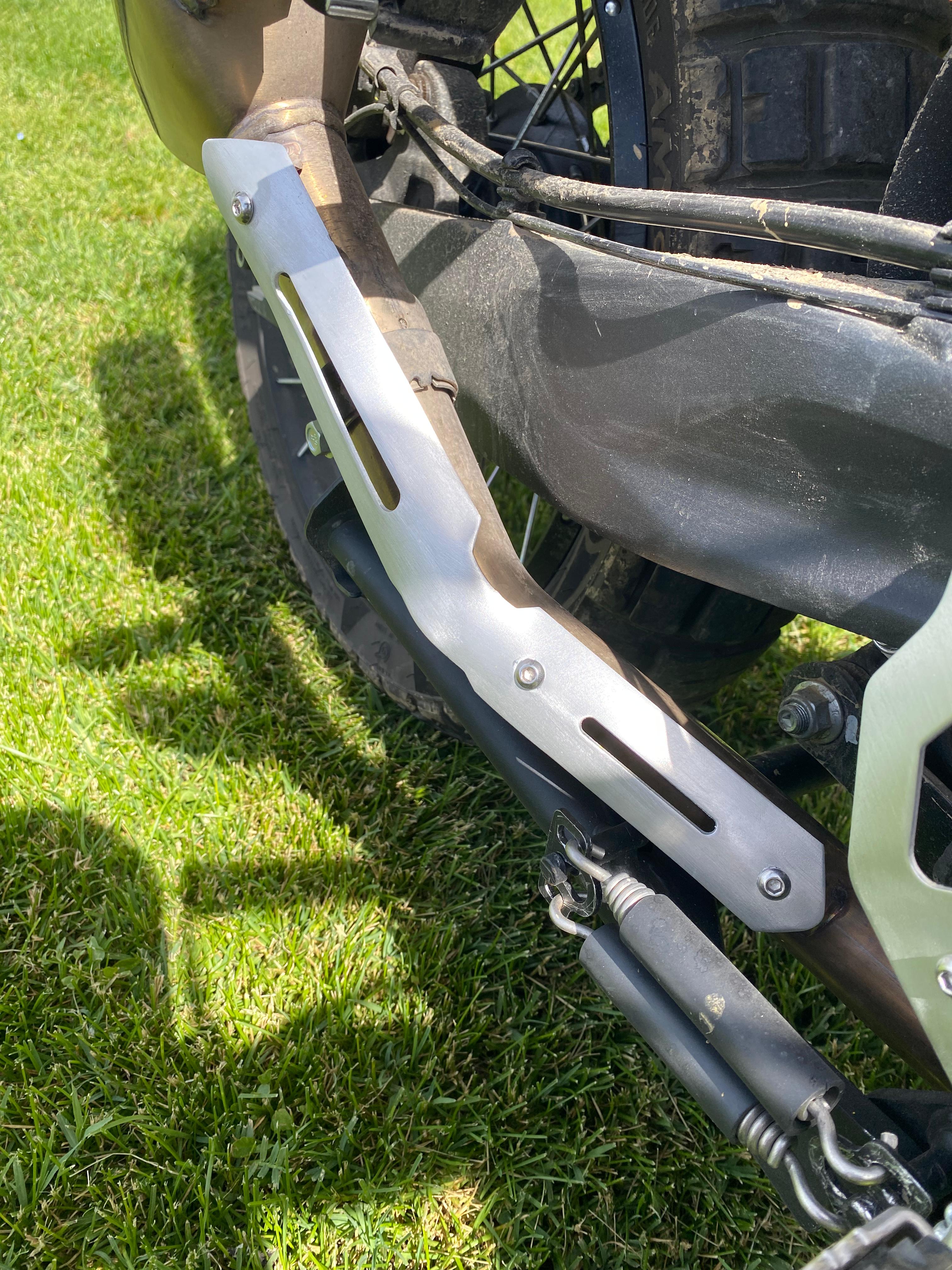 CF MOTO 450 MT –  protezioni scarico