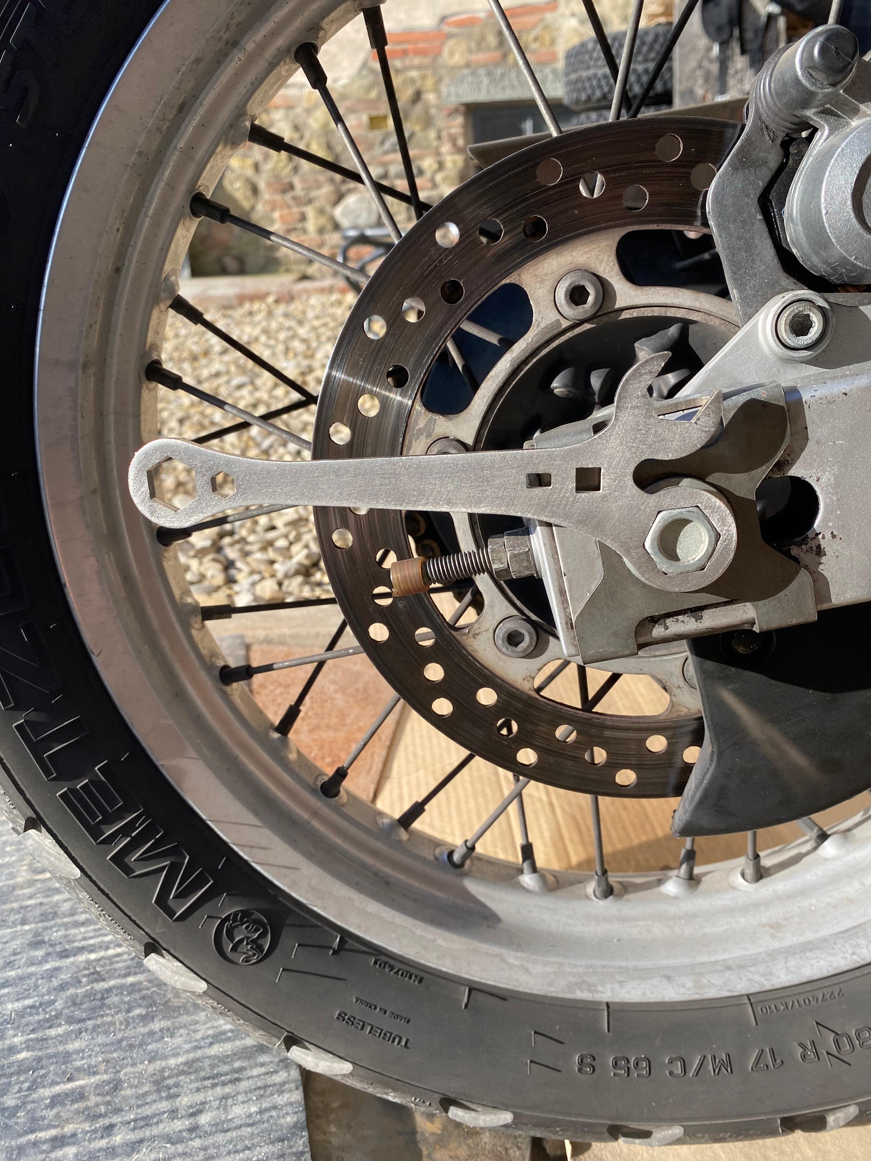Kawasaki KLE 500 ’91–’07 Multi tool kit attrezzi
