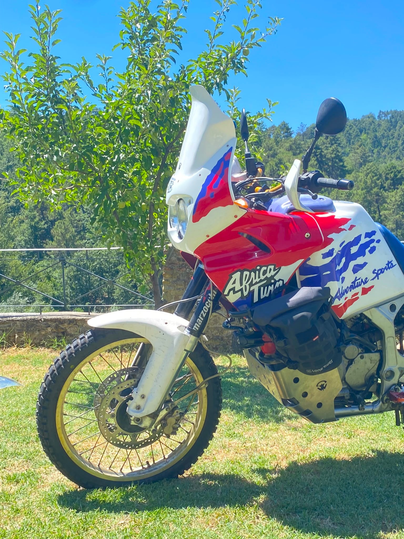 Honda Africa Twin XRV 750 RD07 ’93 –’95 – Cupolino Rally