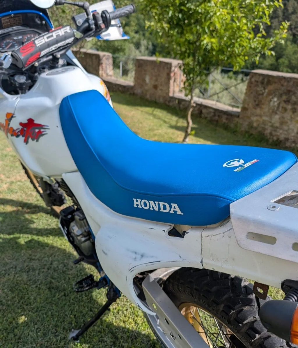 Honda Dominator NX 650 ’92–’ 96 Copertina sella
