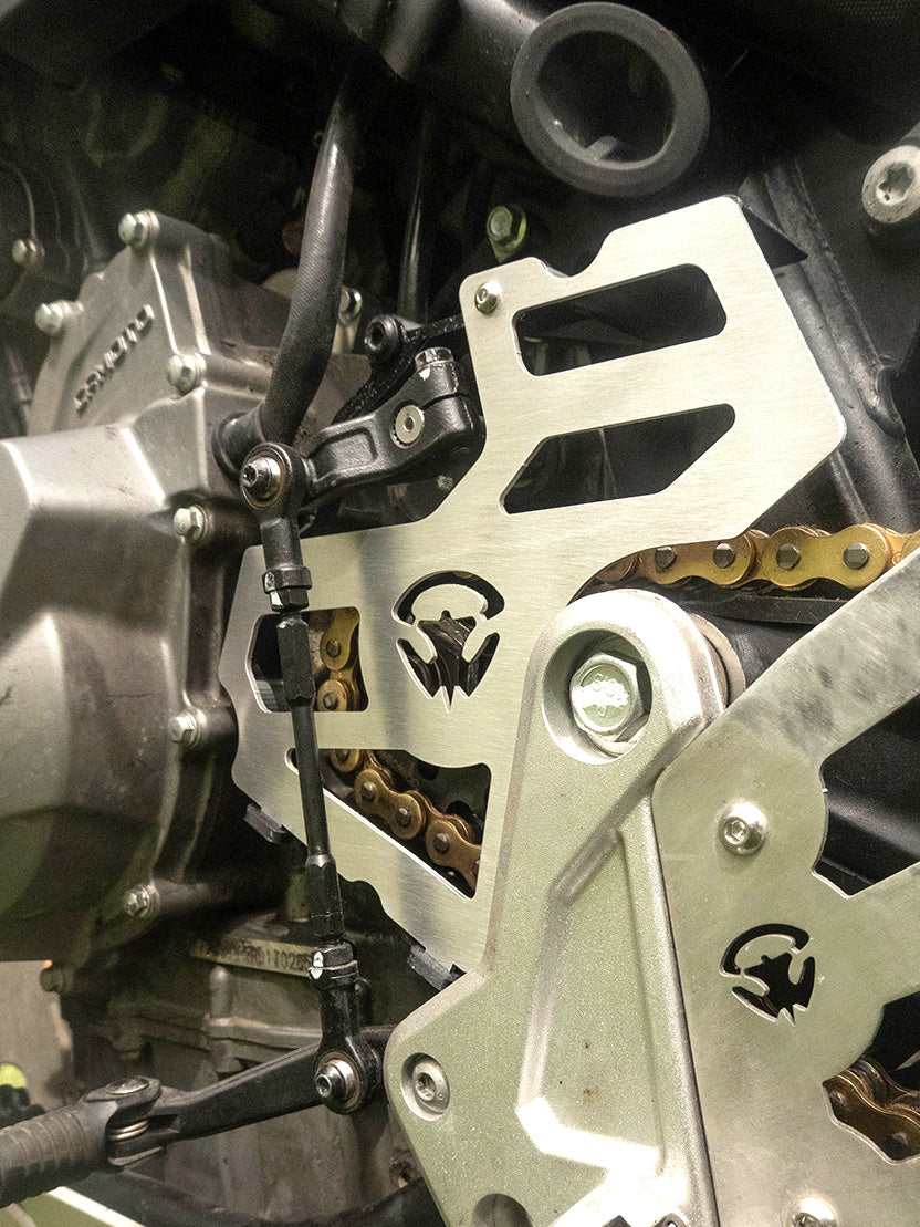 CFMOTO 450MT – Carter Pignone a Smontaggio Rapido | Quick Release Sprocket Cover