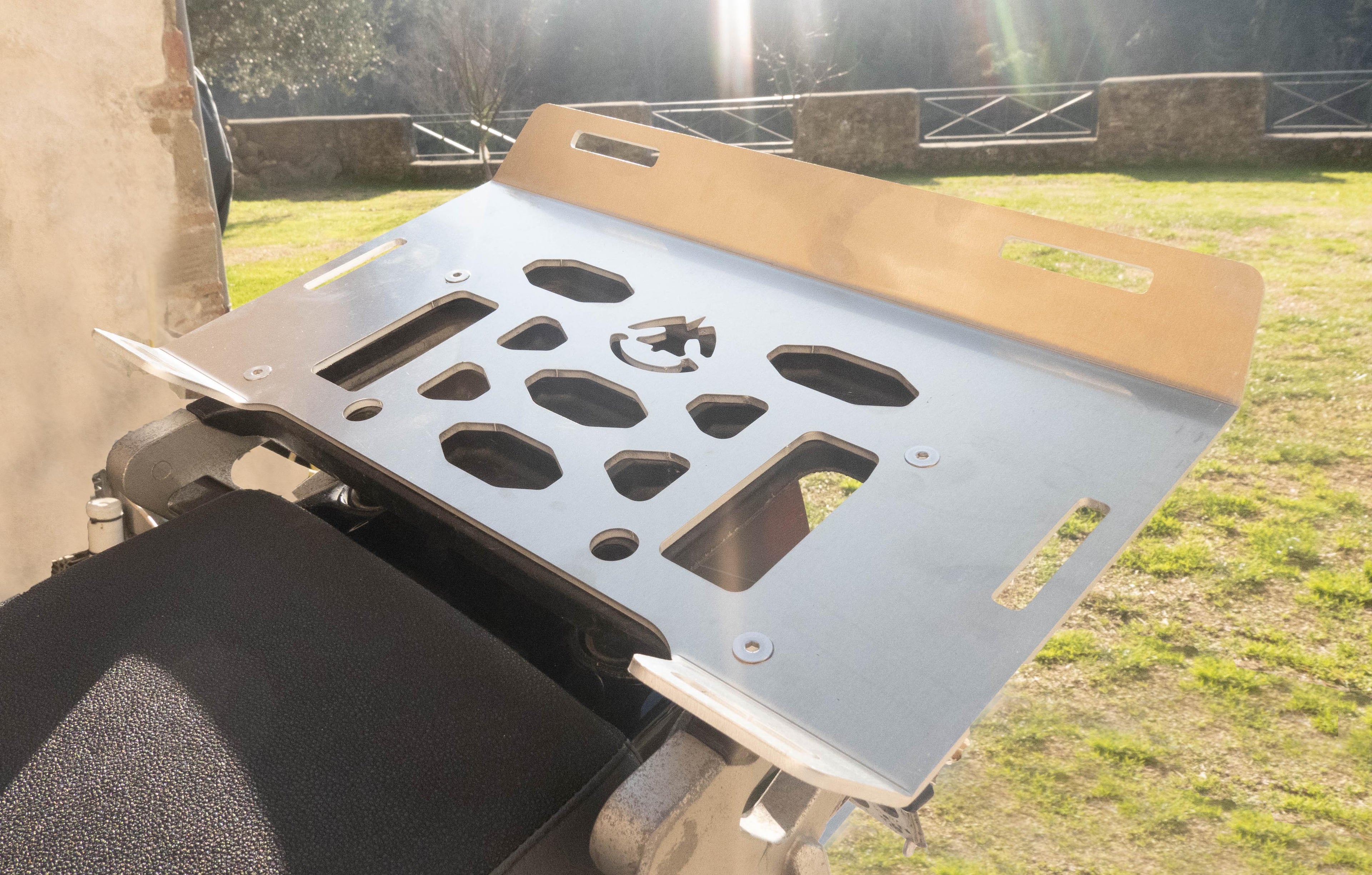 Kawasaki KLE 500 ’91–’07 – Piastra porta pacchi per borsa morbida