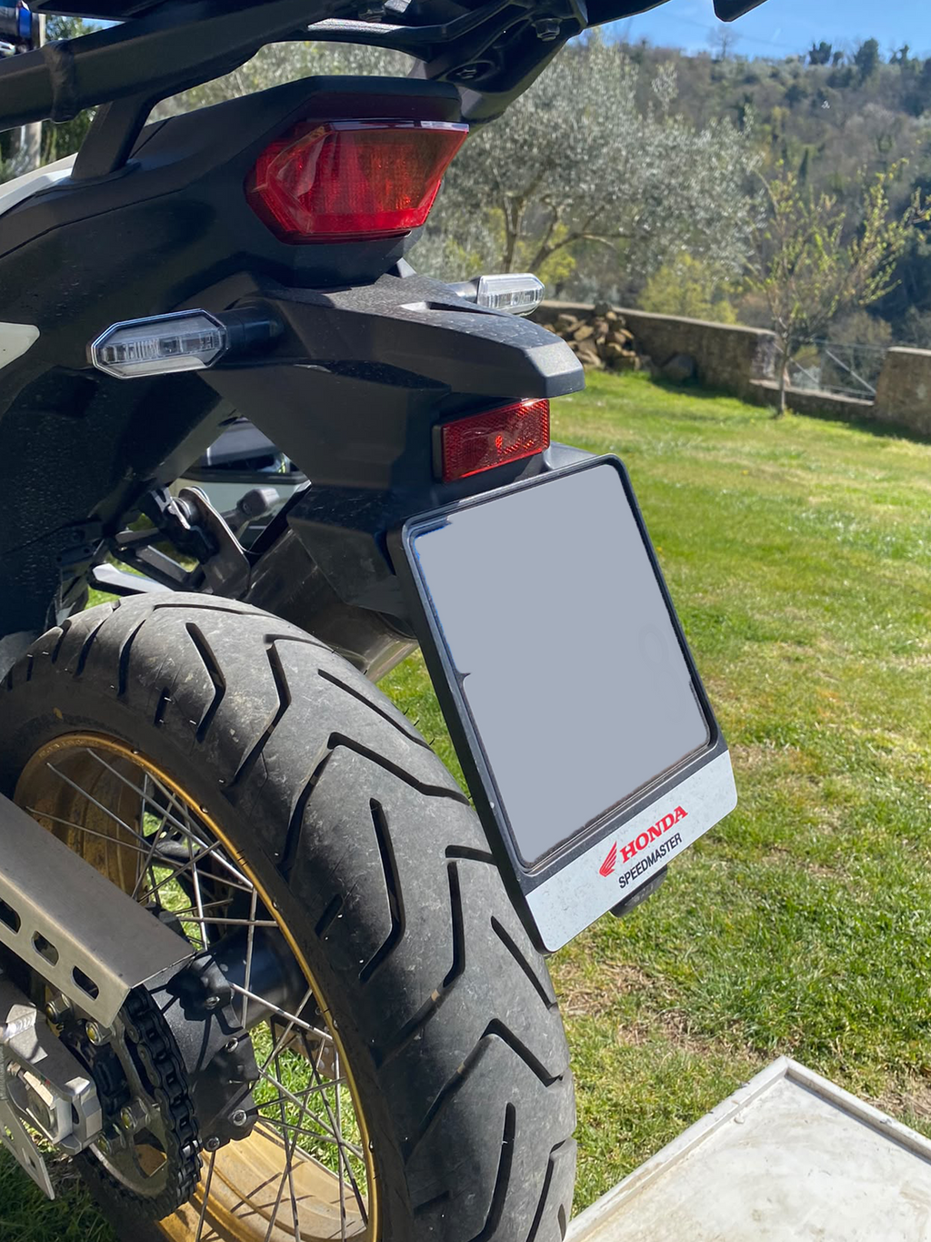 onda CRF1100L Africa Twin ’2020–’2026 – Porta targa alluminio 4 mm